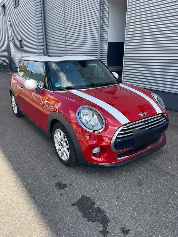 Gebraucht Mini Cooper 136 PS (100 kW) 2016 Rot Kleinwagen