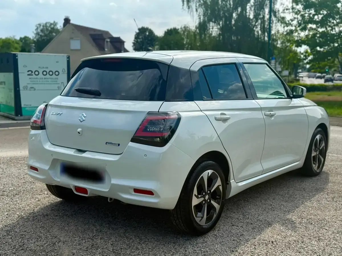 Neu Suzuki Swift 83 PS (61 kW) 2025 Kleinwagen