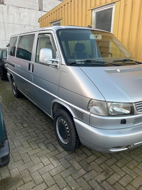 Gebraucht VW T4 102 PS (75 kW) 2001 Silber Van