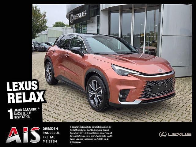 Kupferrot / schwarz Neu 2025 Lexus LBX SUV | 39.290 € (Teuer) - Bild 1/2