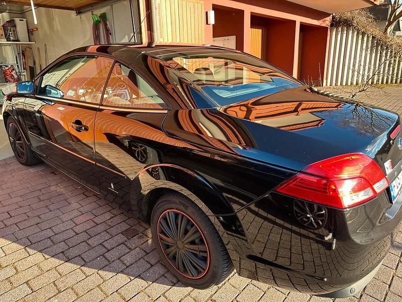 Gebraucht Ford Focus Cabriolet 145 PS (106 kW) 2008 Schwarz Cabrio