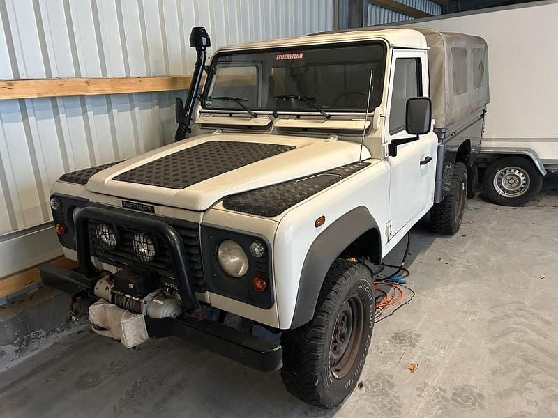 Weiß Gebraucht 2007 Land Rover Defender SUV | 29.750 € - Bild 1/4