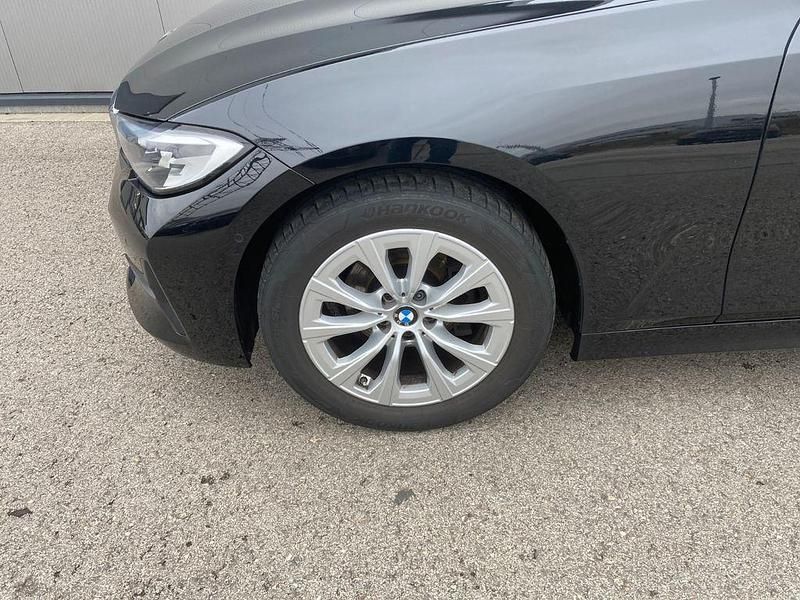Gebraucht BMW 318 150 PS (110 kW) 2020 Schwarz Kombi