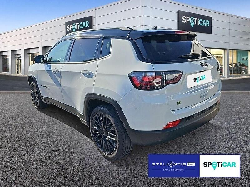 Gebraucht Jeep Compass Limited 131 PS (96 kW) 2022 Weiß SUV