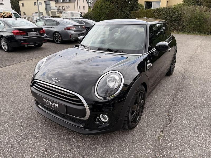 Second-hand Mini ONE 102 CP (75 kW) 2020 Negru Hatchback
