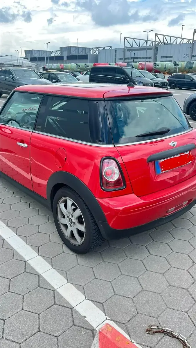 Gebraucht Mini Cooper 70 PS (51 kW) 2010 Rot Kleinwagen