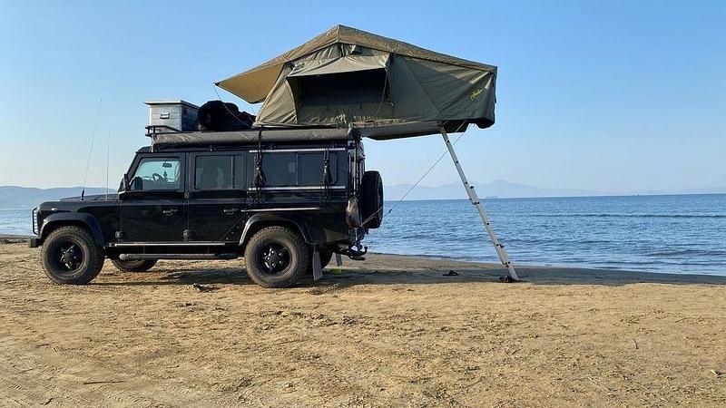Schwarz Gebraucht 2006 Land Rover Defender SUV | 29.200 € (Fairer Preis) - Bild 1/4