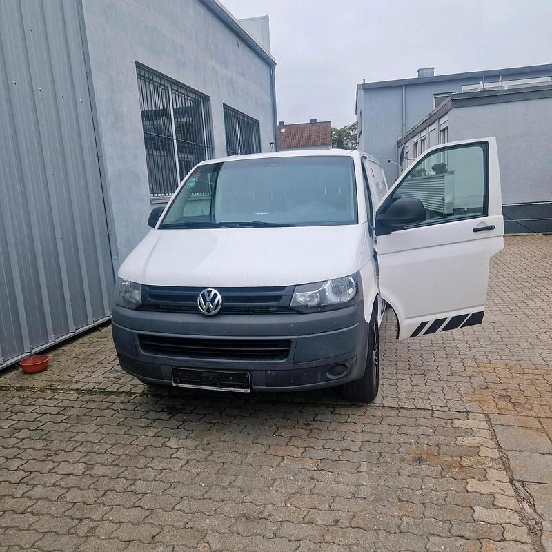 Weiß Gebraucht 2014 VW T5 Van | 8.200 € (Superpreis) - Bild 1/4
