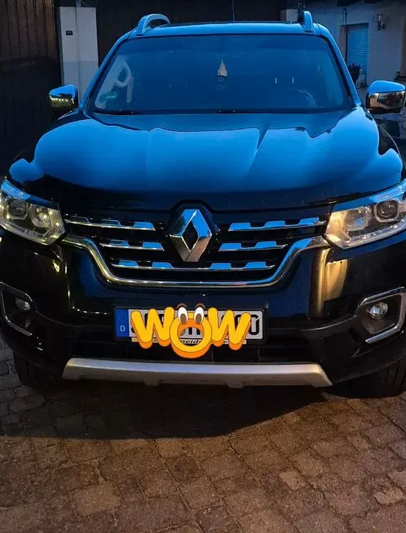 Gebraucht Renault Alaskan Intens 190 PS (139 kW) 2020 Schwarz Pickup
