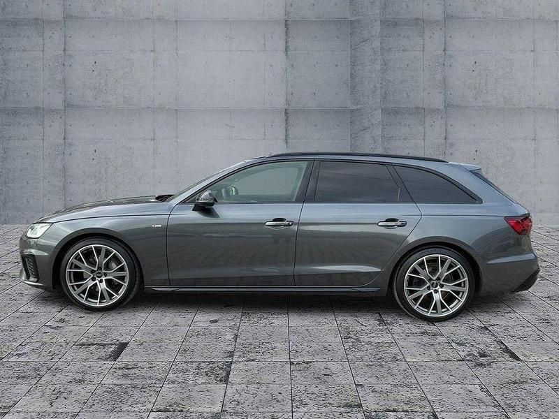 Gebraucht Audi A4 S-Line 204 PS (150 kW) 2023 Daytonagrau perleffekt Kombi