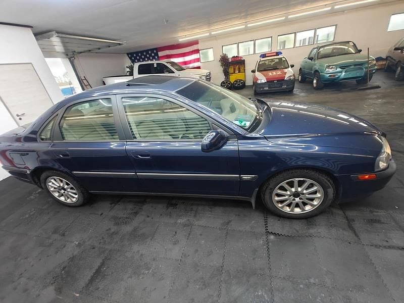 Gebraucht Volvo S80 163 PS (119 kW) 2002 Blau Limousine