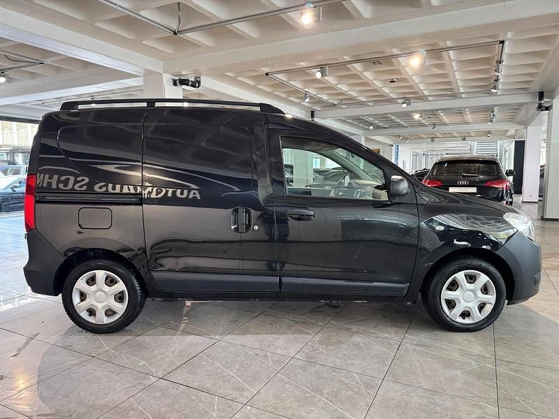 Gebraucht Dacia Dokker Express Ambiance 102 PS (75 kW) 2017 Schwarz Van
