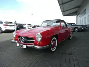 Gebraucht Mercedes 190 105 PS (77 kW) 1959 Rot Limousine