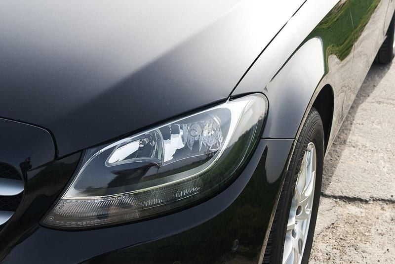 Gebraucht Mercedes C220 170 PS (125 kW) 2016 Schwarz Kombi