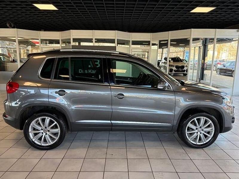 Gebraucht VW Tiguan Life 140 PS (102 kW) 2013 Grau SUV