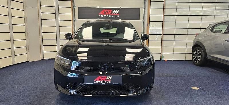 Gebraucht Opel Corsa 101 PS (74 kW) 2025 Schwarz Limousine