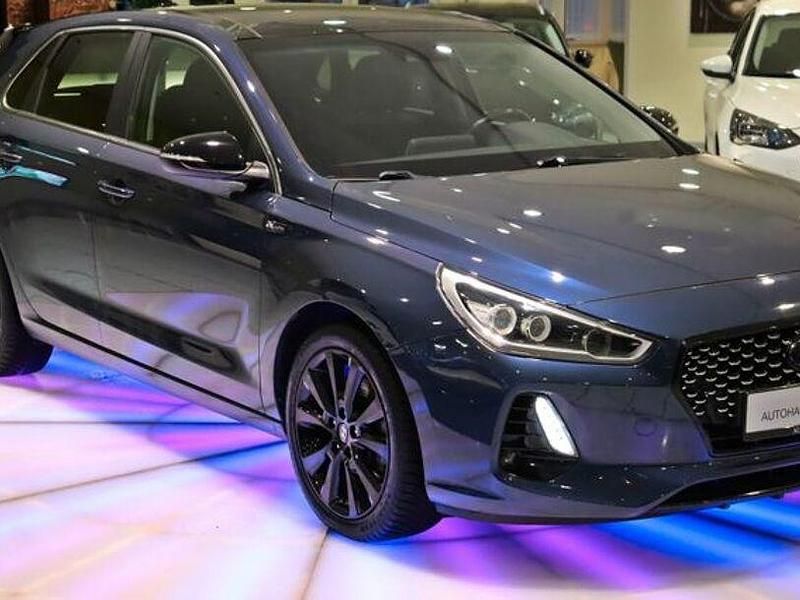 Gebraucht Hyundai i30 N Line 140 PS (102 kW) 2017 Stargazing blue Limousine