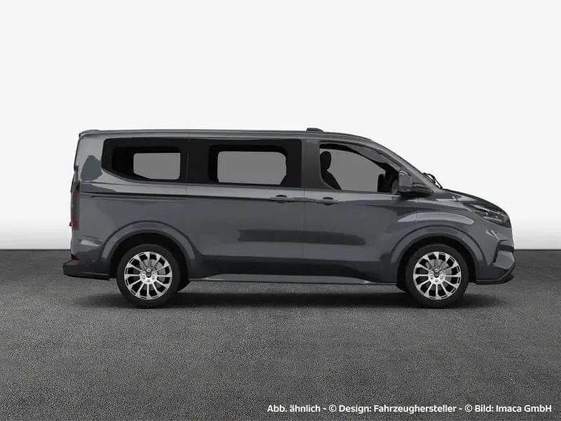 Neu Ford Tourneo Trend 136 PS (100 kW) 2025 Blau Kombi