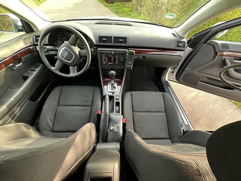 Gebraucht Audi A4 Comfort 256 PS (188 kW) 2005 Silber Limousine
