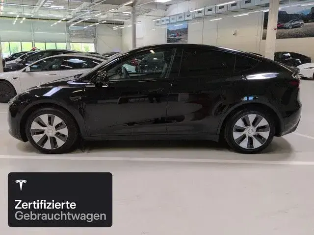 Gebraucht Tesla Model Y RWD 203 kW (277 PS) 2023 Schwarz SUV