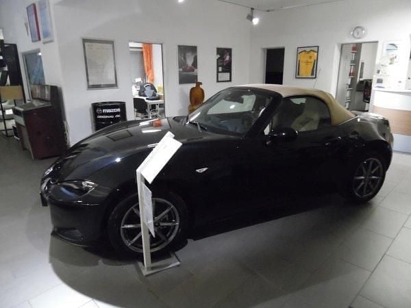 Gebraucht Mazda MX5 Kazari 132 PS (97 kW) 2025 Beige Cabrio