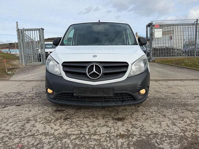 Gebraucht Mercedes Citan 109 90 PS (66 kW) 2016 Weiß Limousine