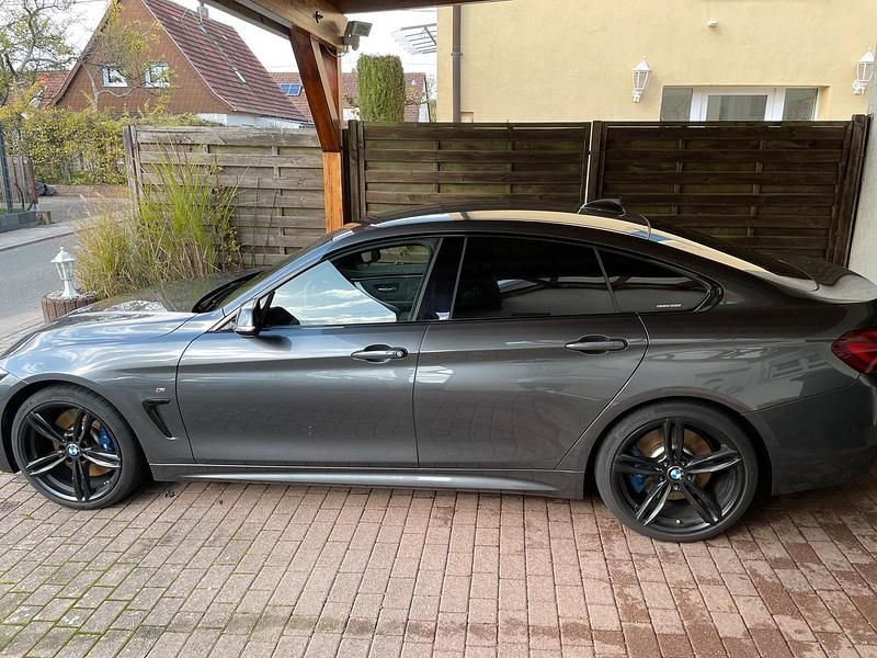 Gebraucht BMW 430 M Sport 252 PS (185 kW) 2019 Grau Coupé