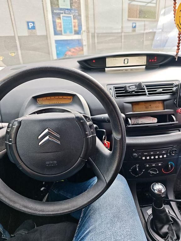 Second-hand Citroën C4 109 CP (80 kW) 2005 Negru Coupe