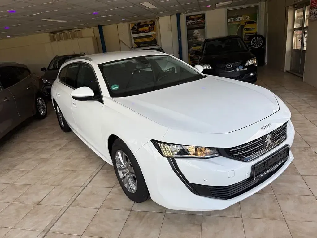 Gebraucht Peugeot 508 SW Active 131 PS (96 kW) 2019 Weiß Kombi