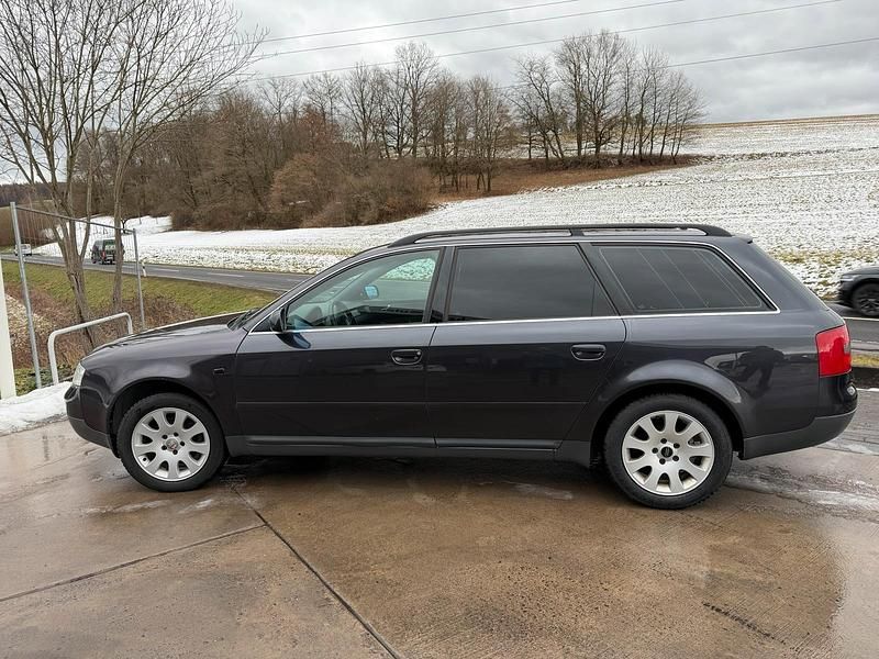 Gebraucht Audi A6 150 PS (110 kW) 2000 Violet Kombi