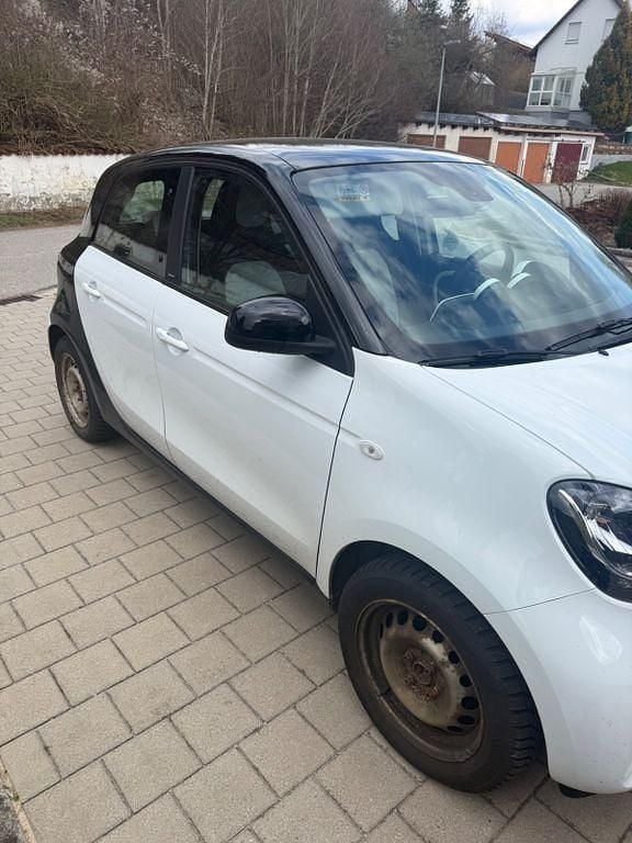 Gebraucht Smart ForFour 71 PS (52 kW) 2015 Weiß Kleinwagen