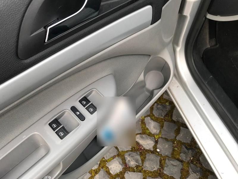 Gebraucht Skoda Octavia 105 PS (77 kW) 2010 Silber Kombi