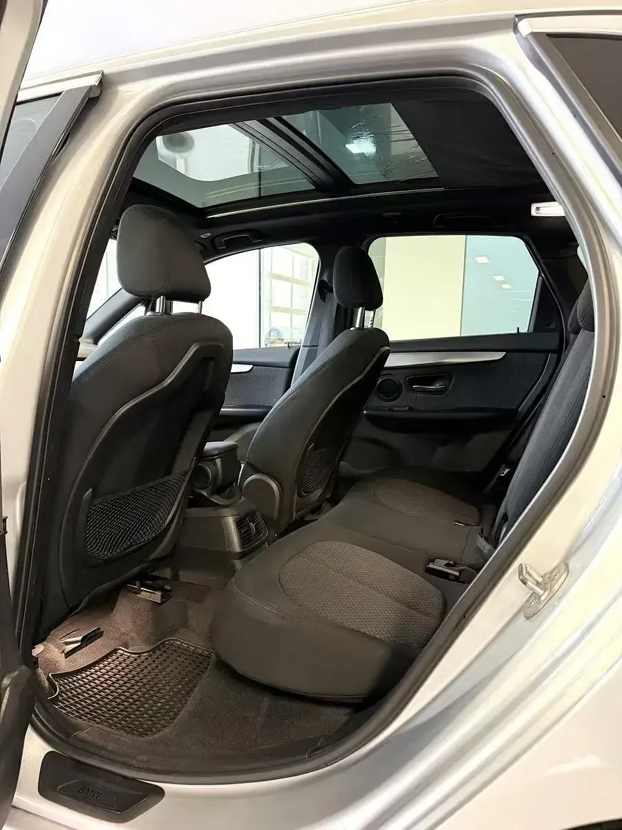 Gebraucht BMW 218 136 PS (100 kW) 2014 Silber Kombi