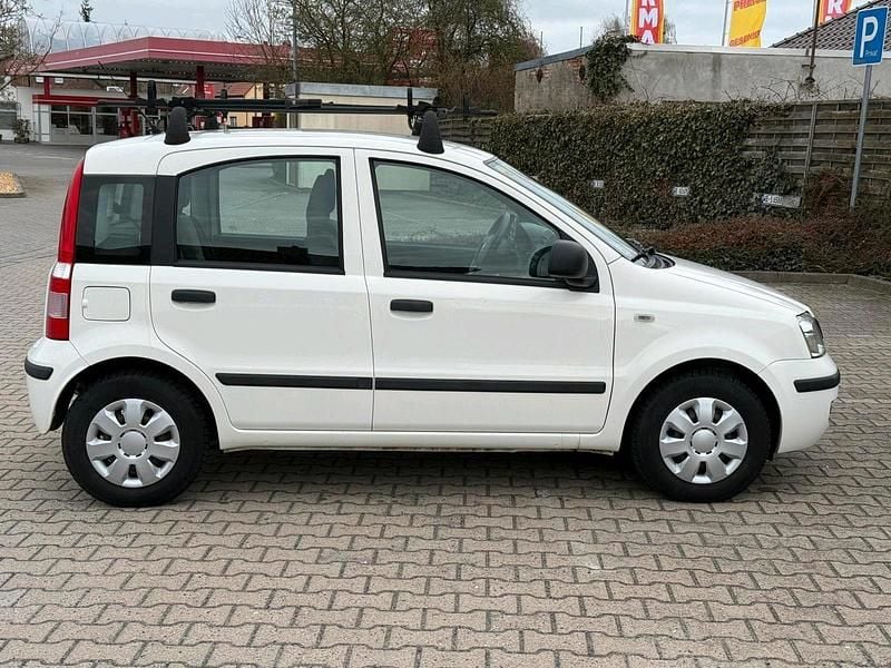 Gebraucht Fiat Panda 69 PS (50 kW) 2012 Weiß Kleinwagen