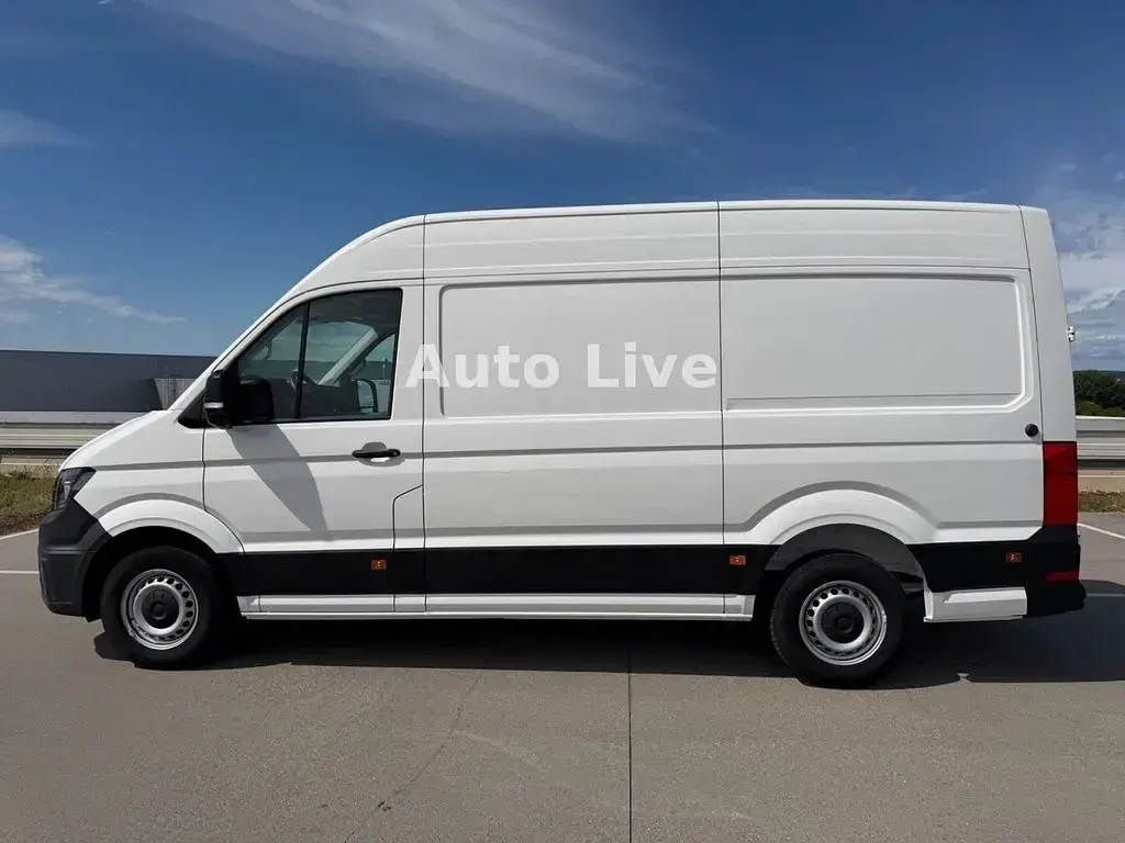 Gebraucht VW Crafter 140 PS (102 kW) 2024 Weiß Van