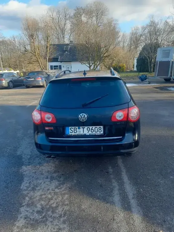 Gebraucht VW Passat Individual 140 PS (102 kW) 2008 Schwarz Kombi
