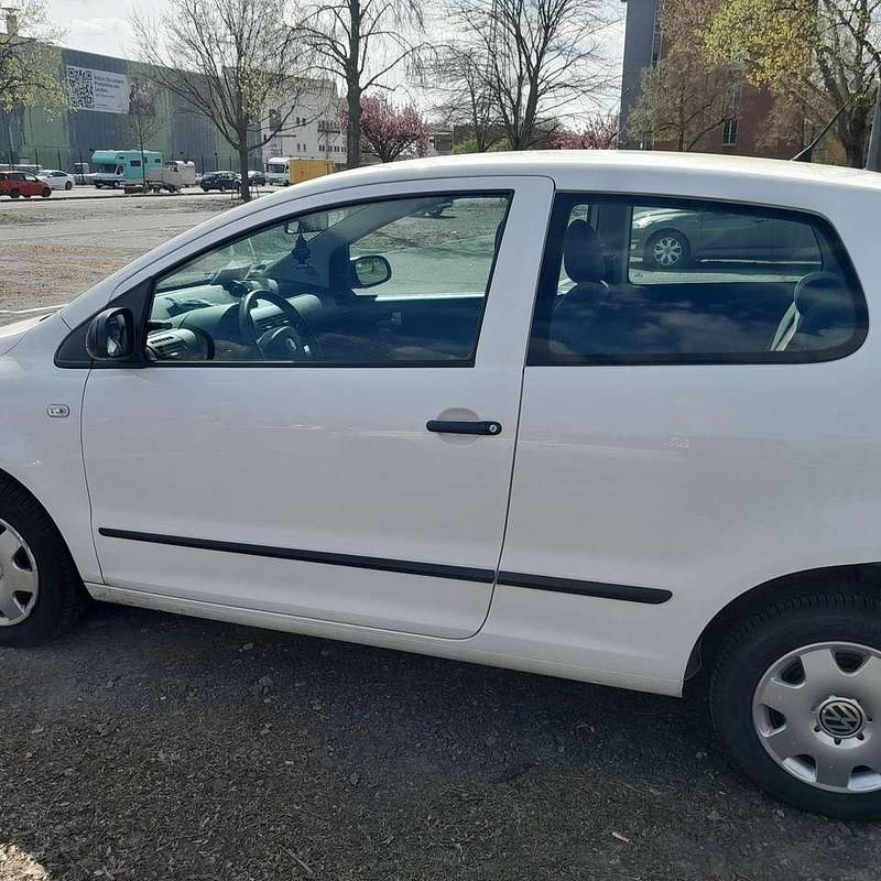 Second-hand VW Fox Basis 75 CP (55 kW) 2008 Alb Hatchback