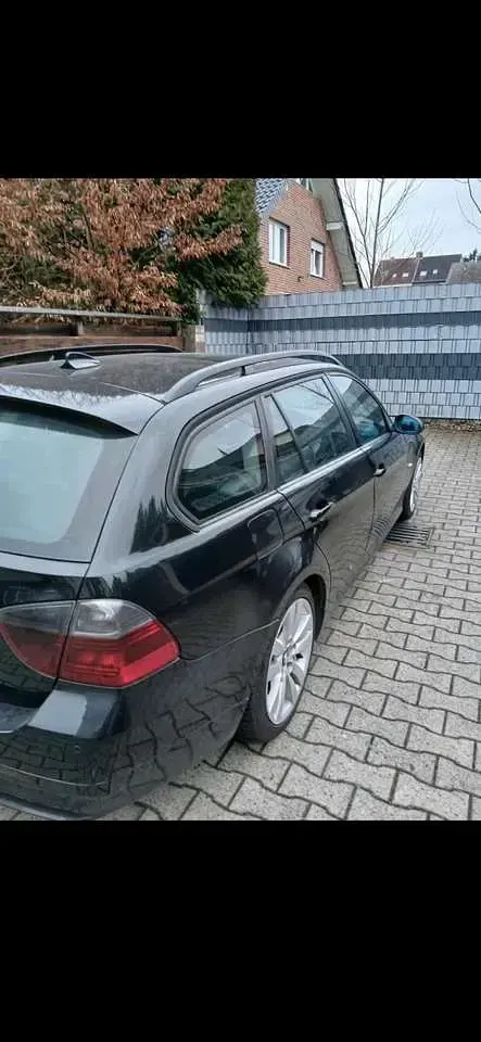 Gebraucht BMW 320 163 PS (119 kW) 2007 Kombi