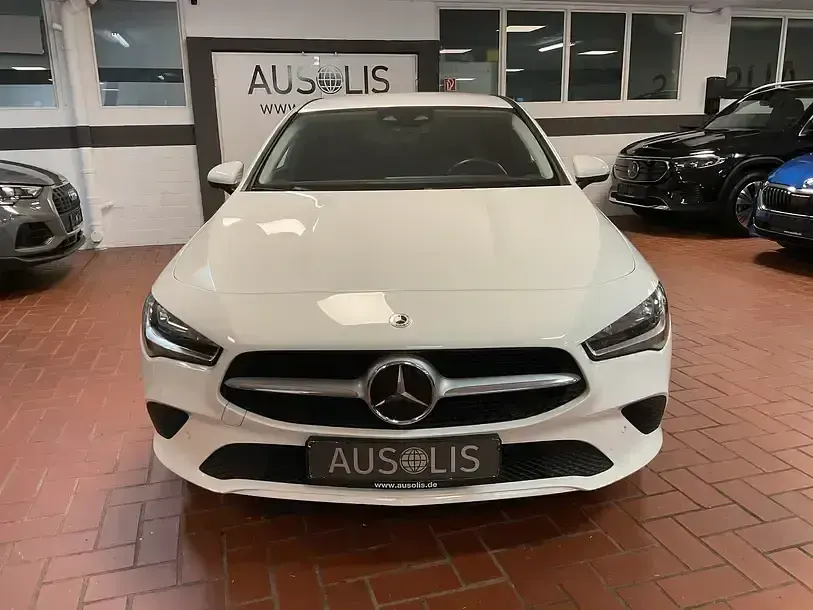 Gebraucht Mercedes CLA180 116 PS (85 kW) 2022 Weiß Coupé