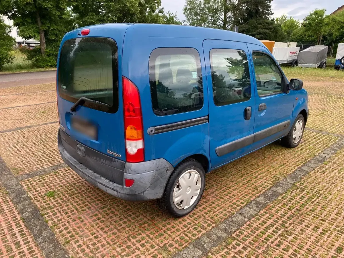 Gebraucht Renault Kangoo 58 PS (42 kW) 2003 Grün Van / Kleinbus