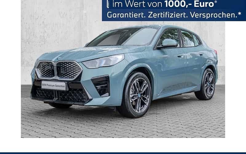 Cape york green Gebraucht 2024 BMW iX2 M Sport SUV | 42.750 € (Teuer) - Bild 1/4