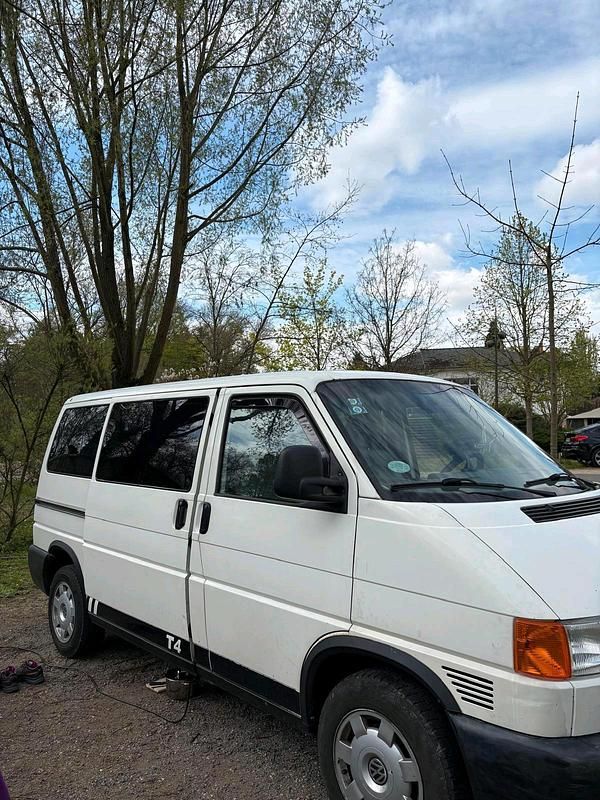 Gebraucht VW T4 88 PS (64 kW) 2002 Weiß Van