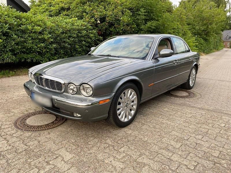 Gebraucht Jaguar XJ 298 PS (219 kW) 2003 Grau Limousine