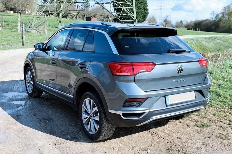 Gebraucht VW T-Roc Style 150 PS (110 kW) 2021 Grau SUV