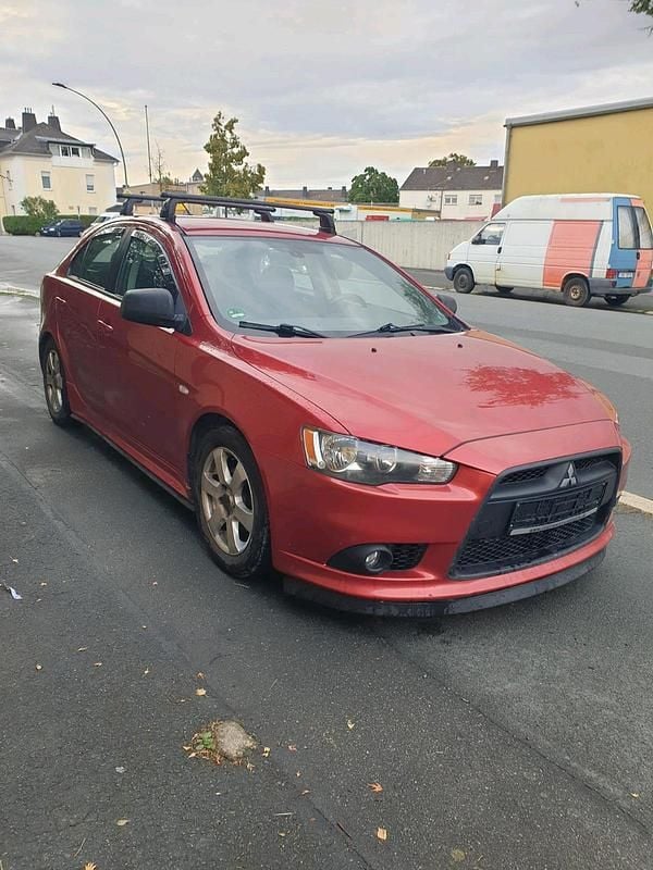 Rot Gebraucht 2008 Mitsubishi Lancer Limousine | 2.200 € (Fairer Preis) - Bild 1/4
