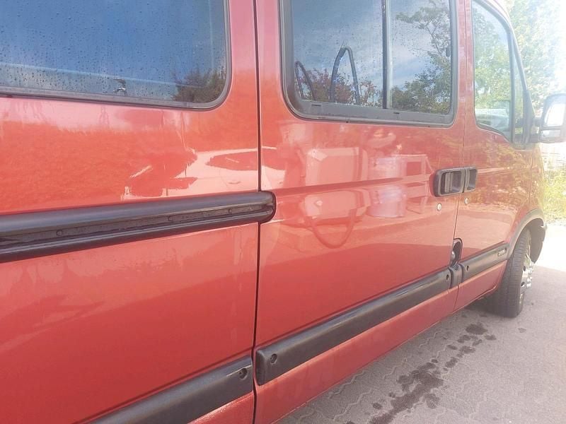 Second-hand Opel Movano 1998 Roșu Monovolum