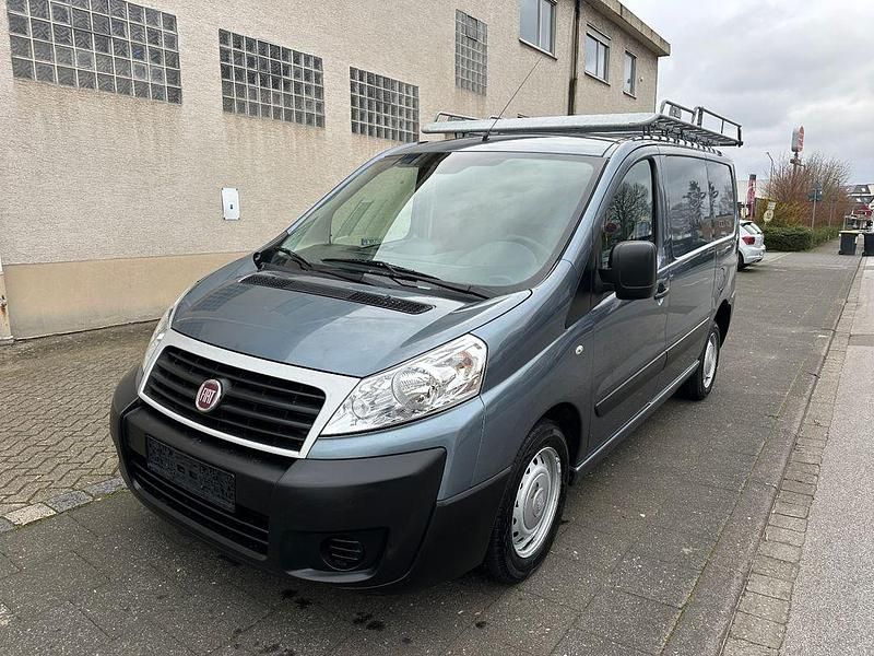 Gebraucht Fiat Scudo 128 PS (94 kW) 2015 Grau Van