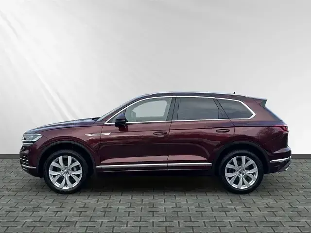 Gebraucht VW Touareg Atmosphere 286 PS (210 kW) 2020 Malbec red metallic SUV