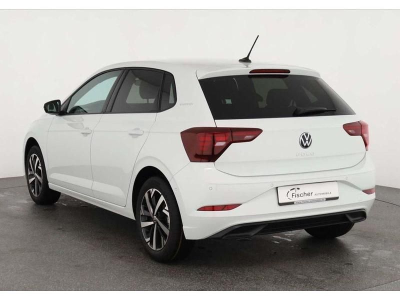 Neu VW Polo 116 PS (85 kW) 2025 Pure white Limousine
