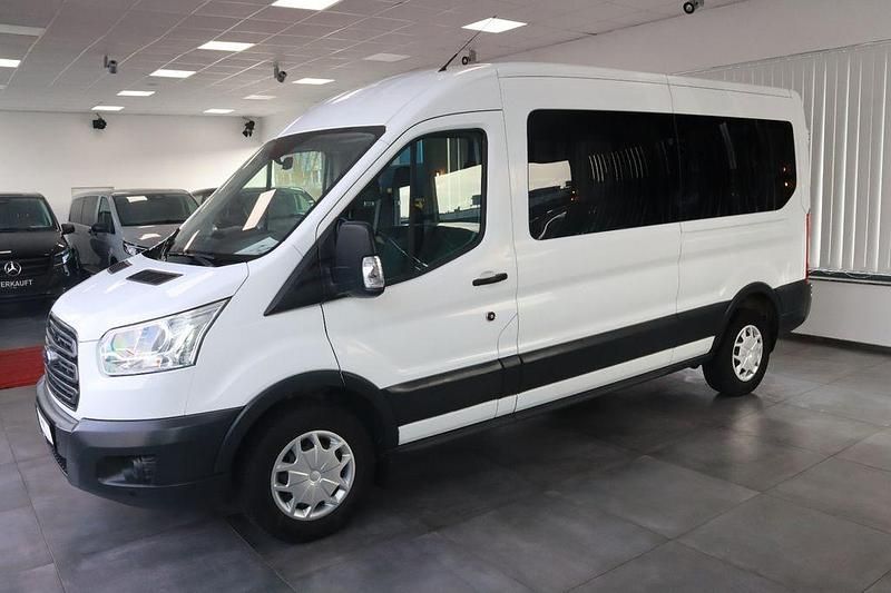 Gebraucht Ford Transit Trend 131 PS (96 kW) 2020 Weiß Van / Kleinbus